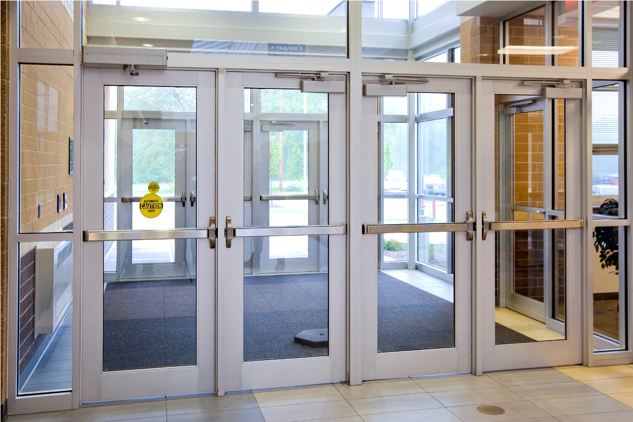 Cửa kính chống cháy là vật liệu vô cùng quan trọng