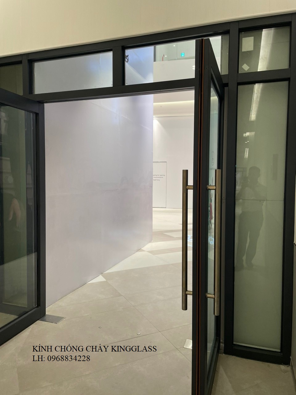 Các loại cửa kính chống cháy – Kiến thức chi tiết từ chuyên gia