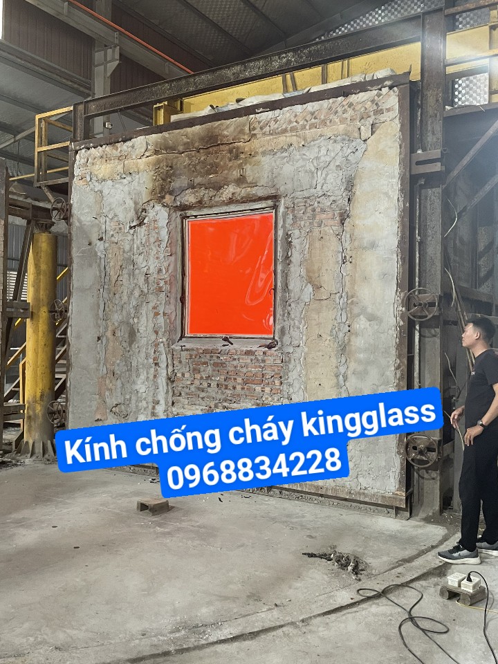 Tại sao nên lắp đặt cửa sổ mở hất kính chống cháy e60?