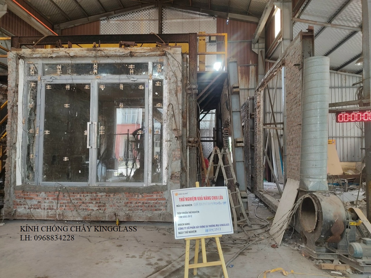 5 YẾU TỐ ẢNH HƯỞNG ĐẾN GIÁ THÀNH THI CÔNG VÁCH KÍNH CHỐNG CHÁY