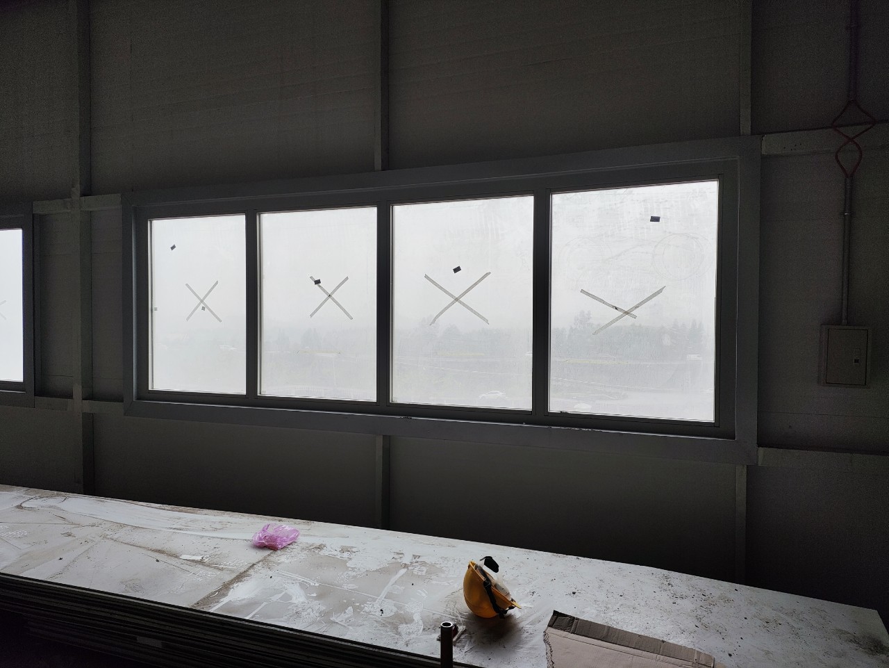 KÍNH CHỐNG CHÁY KINGGLASS – ĐÁP ỨNG TIÊU CHUẨN PCCC MỚI NHẤT CHO KHU CÔNG NGHIỆP MIỀN NAM