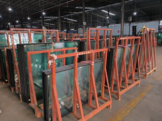 hình ảnh cửa kính chống cháy cách nhiệt