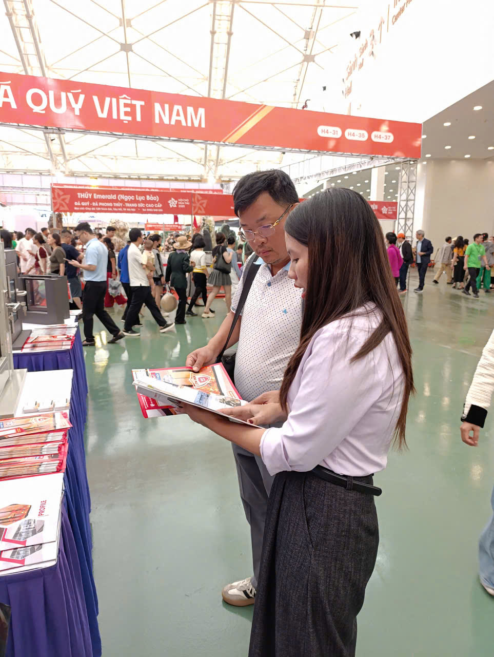 triển lãm kính chống cháy kingglass